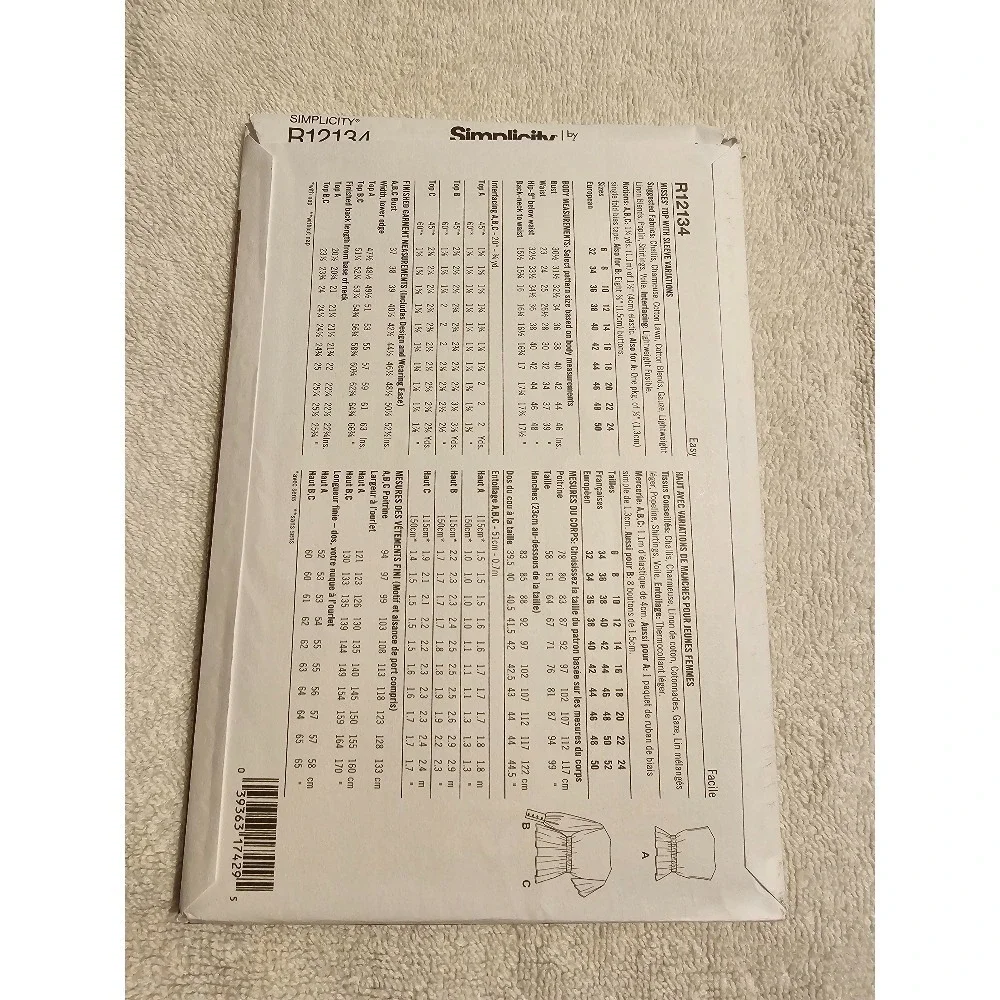 Simplicity  R12133 R12134‎ R12135 R12136 Sewing
